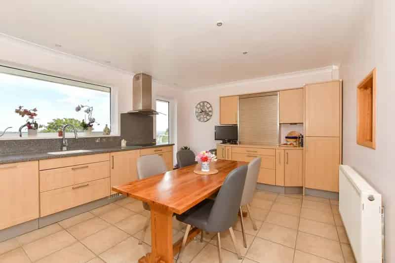 4 Bedroom Detached House with Stunning Country Views
