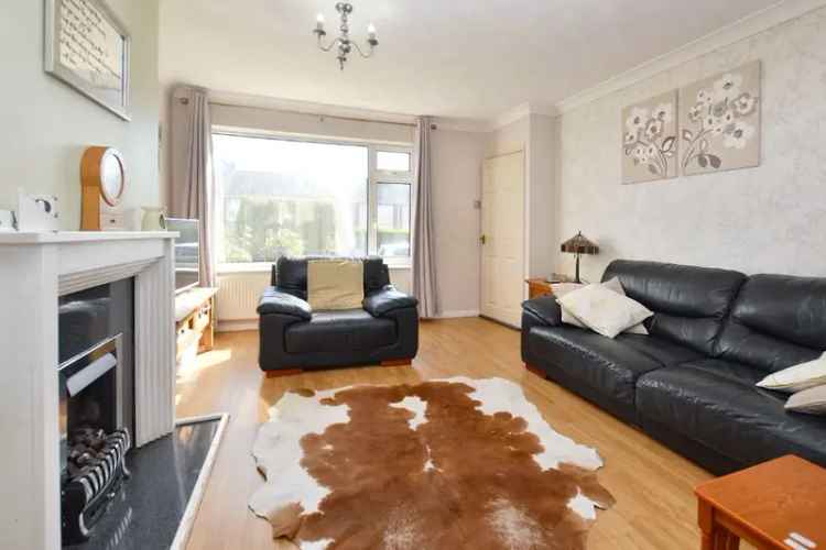 House For Sale in Wakefield, England