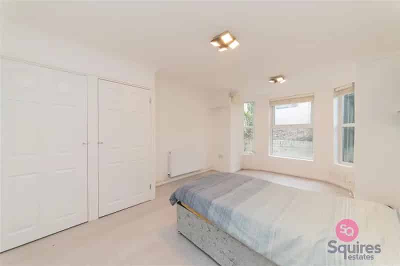 3 Bedroom Flat to Rent Hendon Chain Free