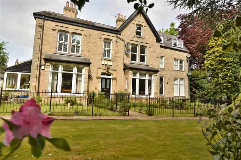Flat For Rent , Leeds, England
