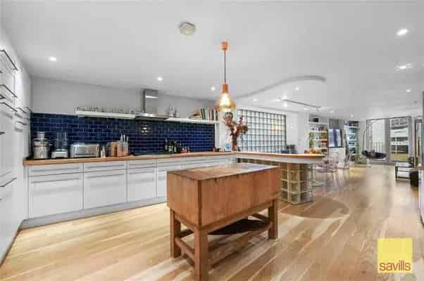 Bermondsey Street Flat: 44ft Living Space, 2 Bathrooms, White Cube Views