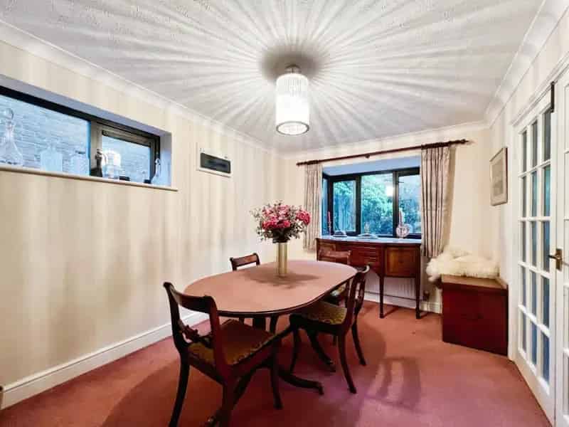 4 Bedroom Detached House For Sale in Hythe