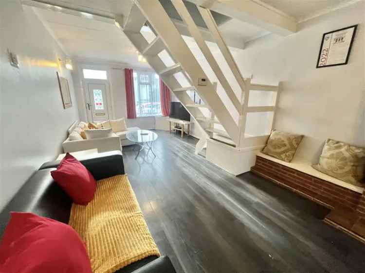 Two Bedroom Furnished House in Carlton NG4 Zero Deposit Available