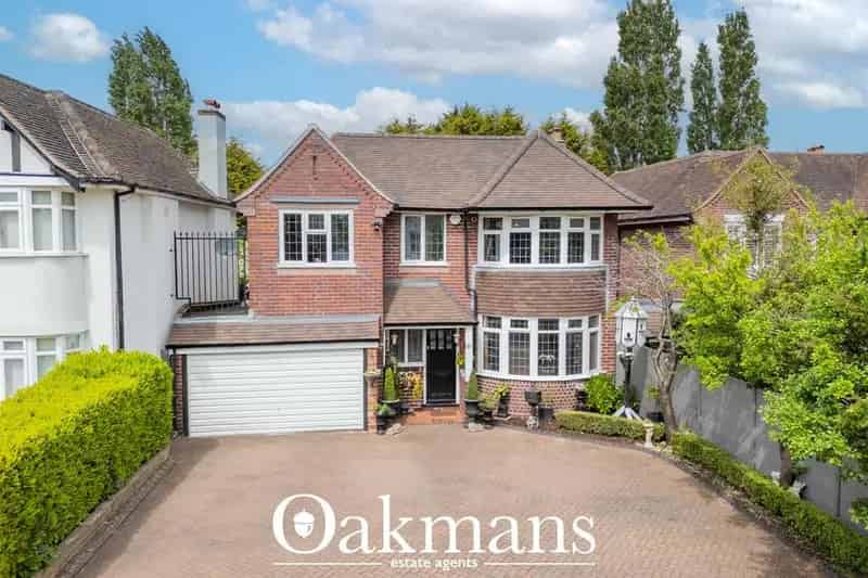 4 Bedroom Detached House for Sale Solihull