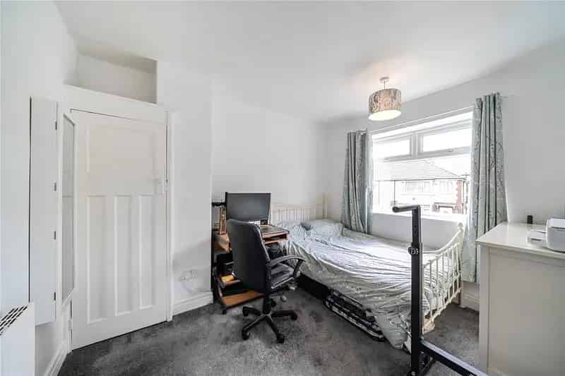 Three Bedroom Terrace House in Rodley Ideal for First Time Buyers