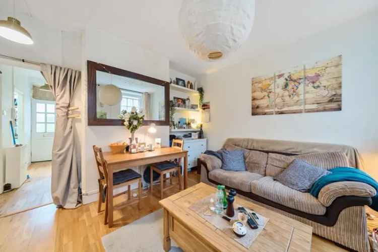 One Bed Flat Westminster Near Victoria Station - Investment Opportunity