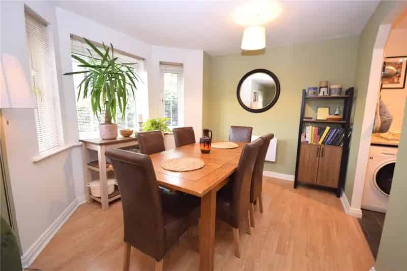 Two Bedroom Ground Floor Apartment in Woodlea Development