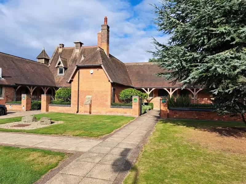 Coleshill Manor Office Space 1485 sq ft