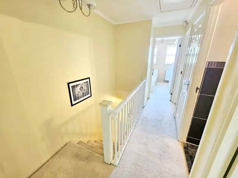4 Bedroom Semi Detached House to Rent