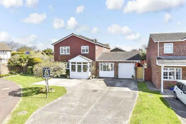 4 Bedroom Detached House for Sale in Herne Bay