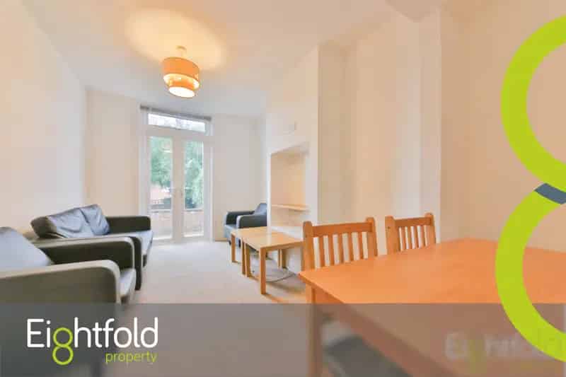 6 Bedroom Student House Hollingdean