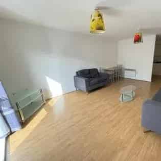 2 Bed Furnished Apartment Manchester Hulme - Balcony - Near Oxford Road