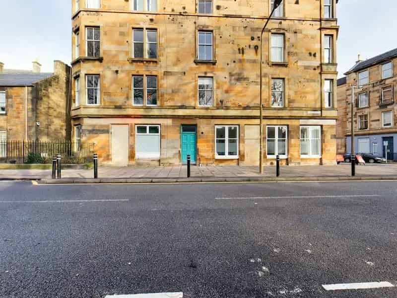 Spacious 2 Double Bedroom Flat Near City Centre and Universities