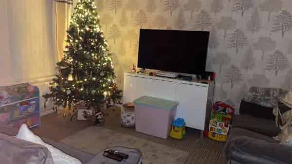 Spacious 3 Bedroom House Near Amenities