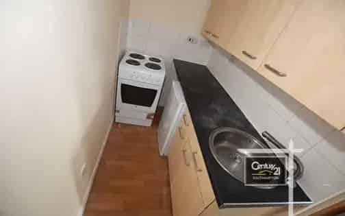 16m² Southampton Studio Flat Near Solent University