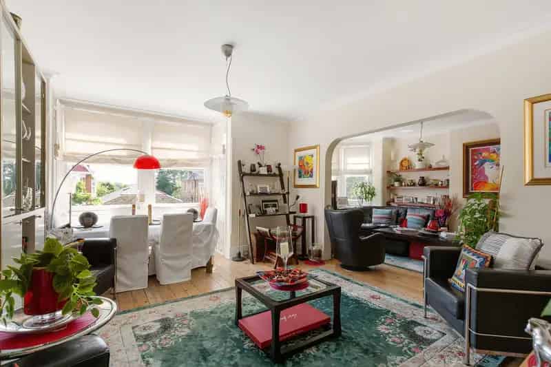 6 Bedroom Detached House For Sale Twyford Avenue London
