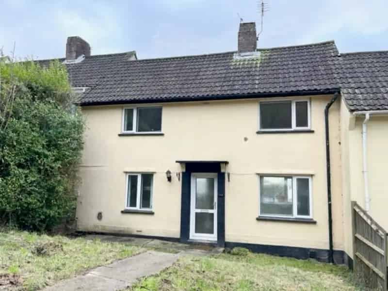 4 Bedroom House For Sale Near Brighton