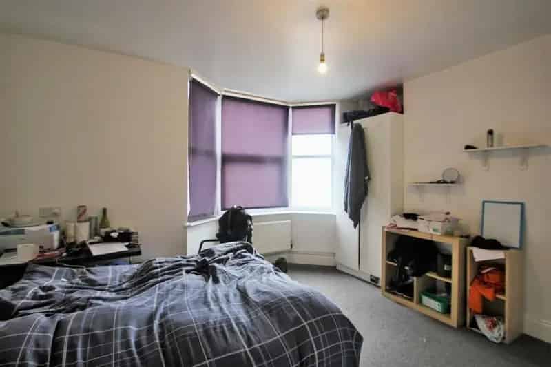 5 Bedroom HMO Terraced House For Sale