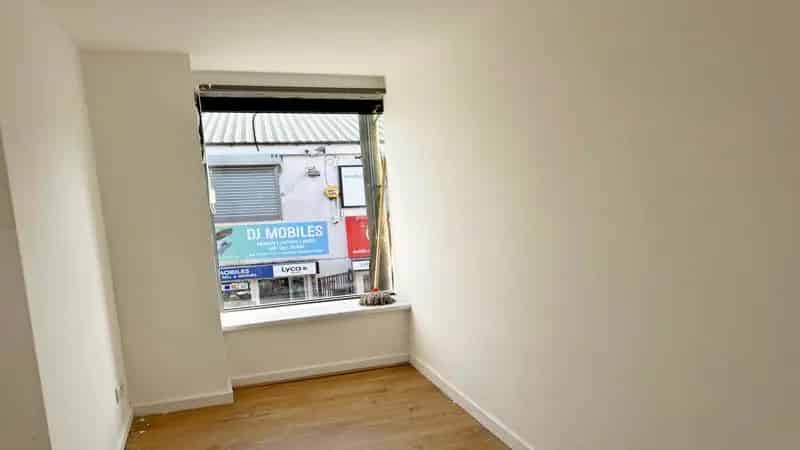 Commercial property For Rent , Manchester, England