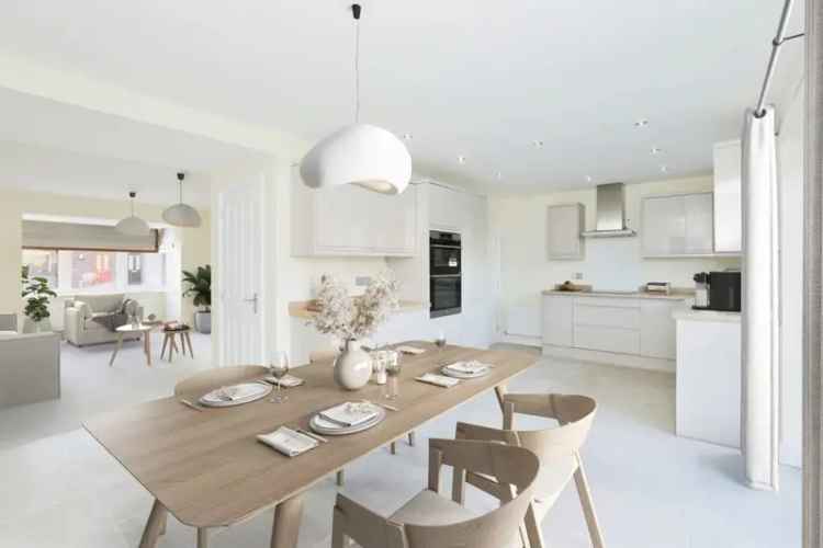 The Hamptons Luxury Homes 3 to 5 Bedrooms