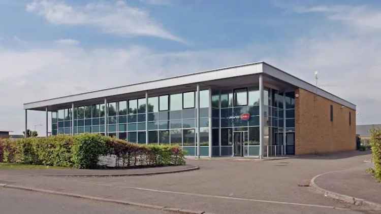 Slough Trading Estate Office Units: Ground & First Floor Space