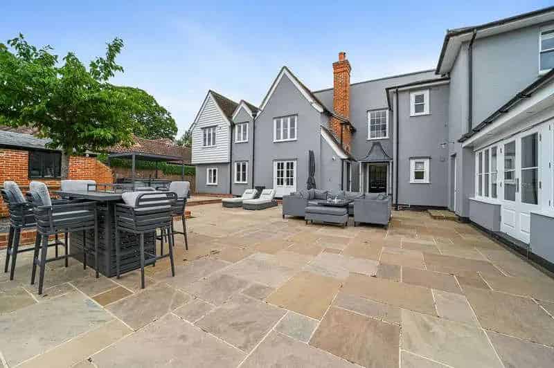5 Bed House For Sale - Grade II Listed Period Property