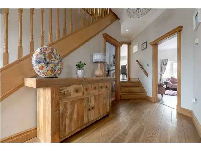 7 bedroom detached house for sale