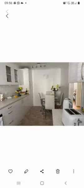 Beautiful 3 Bedroom Semi Detached Modern House Large Garden