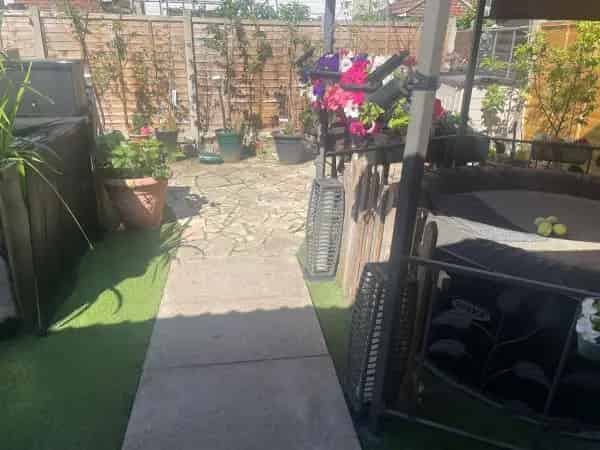 Wheelchair Accessible Bungalow 2 Double Bedrooms Own Parking Garden