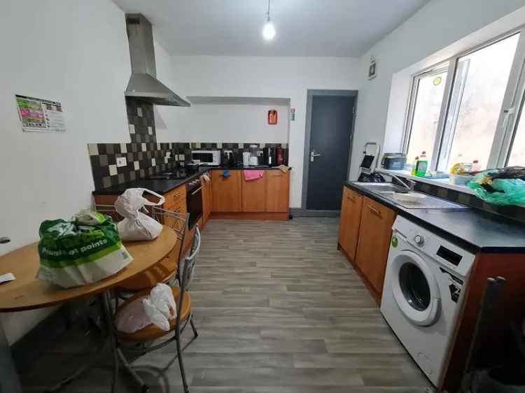 4 bedroom terraced house for sale