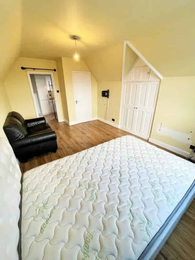 1 Bedroom Flat To Rent Available September 2025