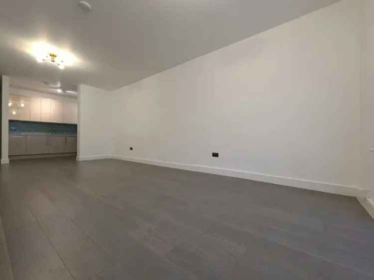 Flat For Rent in London, England