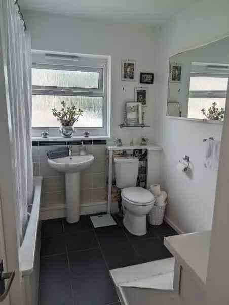 House For Rent in Coventry, England