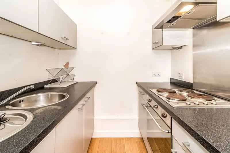 2 Bedroom Flat for Sale Salford M50 MediaCity