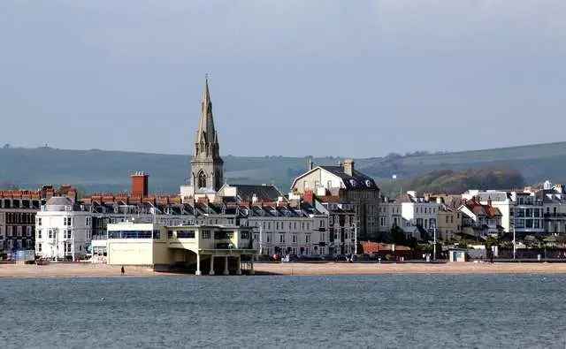 Brewery Reach, Hope Square, Weymouth, Dorset, DT4 8TR | New homes for sale | Savills