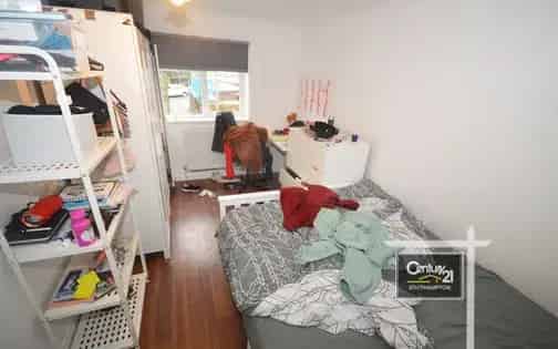 2 Bed Southampton Flat Students Only WiFi Water Gas Included
