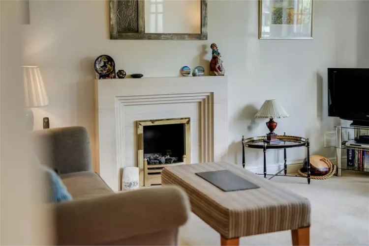 4 Bed Detached House 3 Reception Rooms Fairmilehead