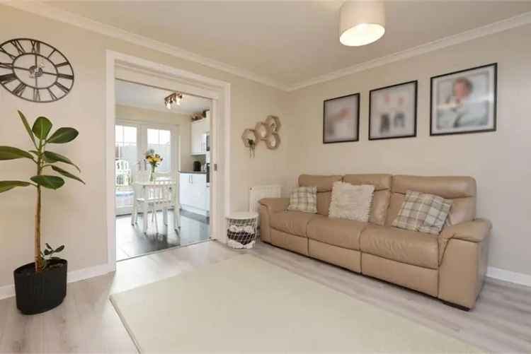 3 Bed House - Townhouse with 1 Reception Room