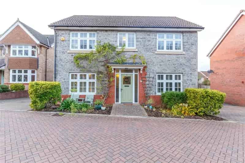 4 Bedroom Detached House Cheswick Village