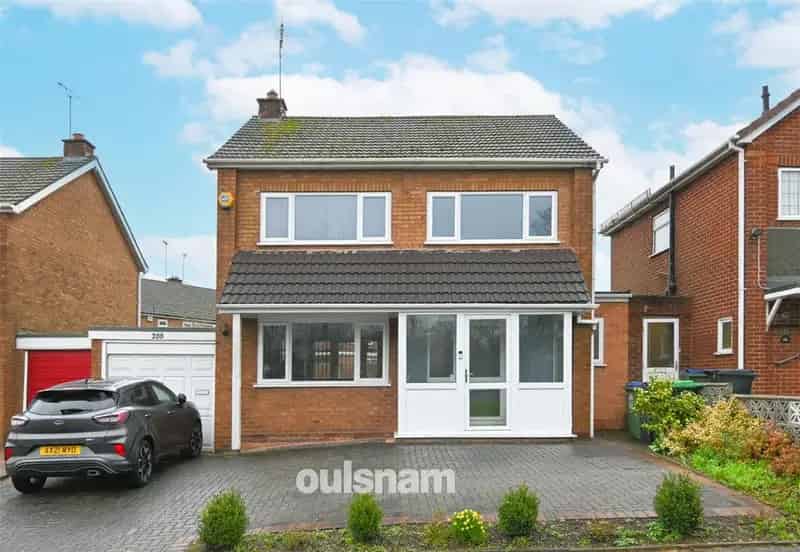 3 Bedroom Detached House for Sale