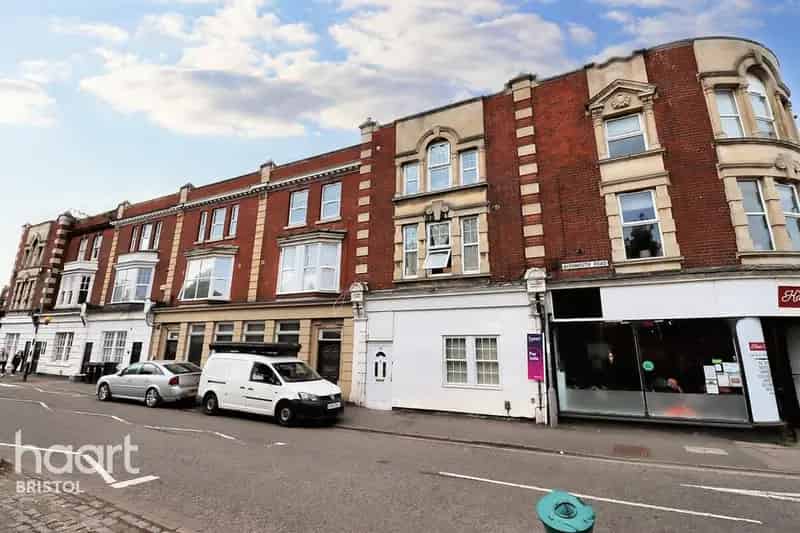 2 Bedroom Apartment for Sale in Avonmouth Village