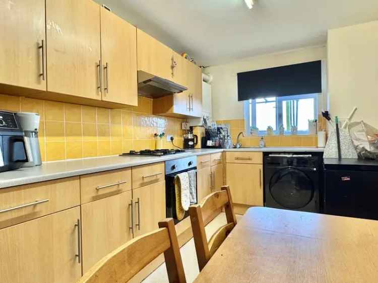 2 Bedroom Flat for Sale Folkestone Kent CT20 Investment Property