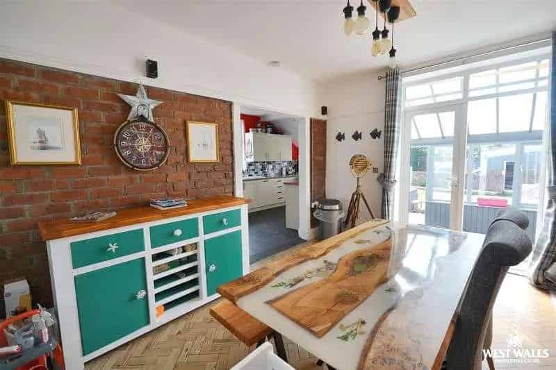 3 Bed Semi-Detached House For Sale With Planning Permission