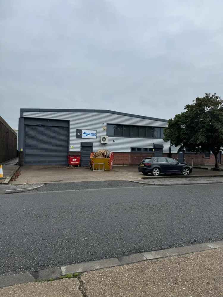 Refurbished Industrial Unit Near J25 M1 - 5m Eaves Height