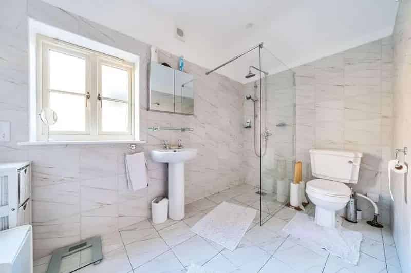 3 Bed Cottage with Annexe for Sale
