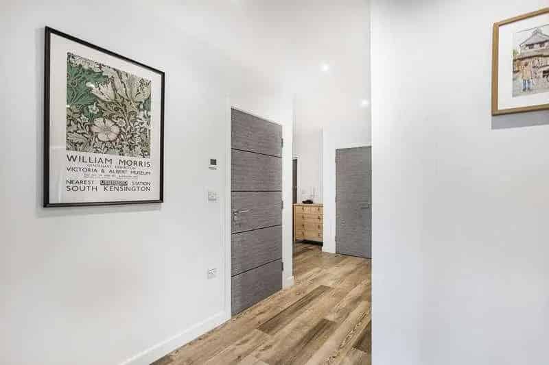 2 Bed Flat for Sale near Hatfield Station