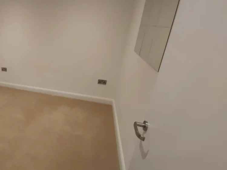 Modern Apartment in Grade II Listed Building