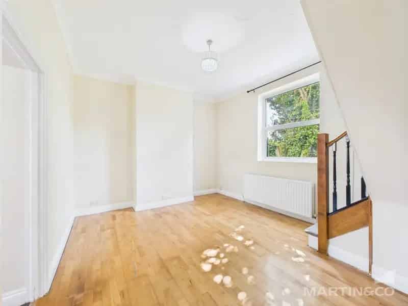 2 bedroom House
 To Rent