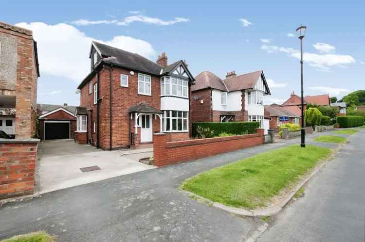4 Bedroom Detached House for Sale York
