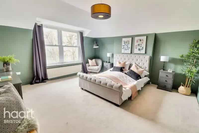 3 Bedroom Apartment to Rent in Redland